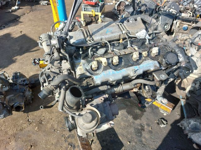 bontott TOYOTA RAV 4 Komplett Motor (Segédberendezésekkel)