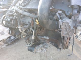 bontott TOYOTA RAV 4 Komplett Motor (Segédberendezésekkel)