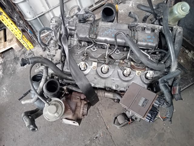 bontott TOYOTA RAV 4 Komplett Motor (Segédberendezésekkel)