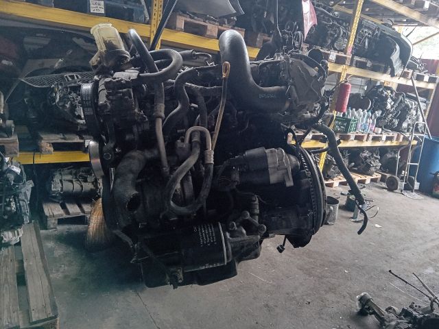 bontott TOYOTA RAV 4 Komplett Motor (Segédberendezésekkel)