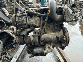 bontott TOYOTA RAV 4 Komplett Motor (Segédberendezésekkel)