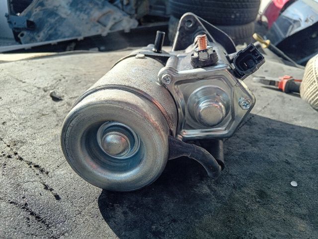 bontott TOYOTA RAV 4 Önindító