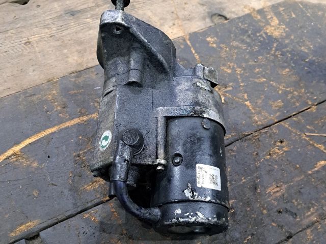 bontott TOYOTA RAV 4 Önindító