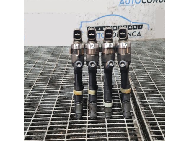 bontott TOYOTA RAV 4 Porlasztó (1 db)