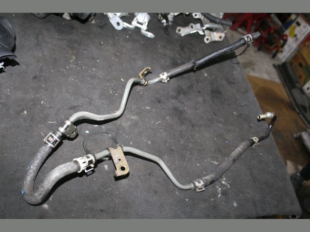 bontott TOYOTA RAV 4 Szervócső