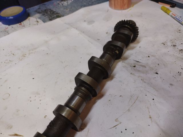 bontott TOYOTA RAV 4 Szívó Vezérműtengely