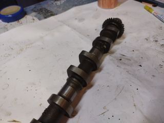 bontott TOYOTA RAV 4 Szívó Vezérműtengely