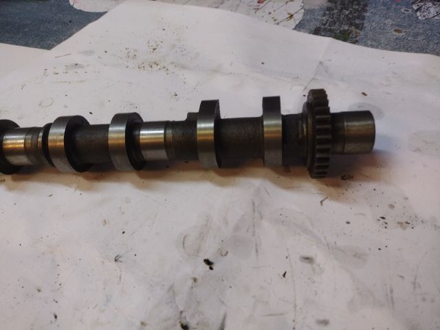 bontott TOYOTA RAV 4 Szívó Vezérműtengely