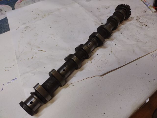 bontott TOYOTA RAV 4 Szívó Vezérműtengely