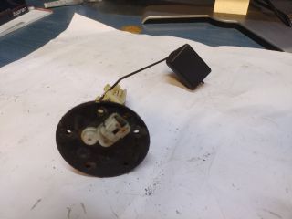 bontott TOYOTA RAV 4 Üzemanyagszint Jeladó