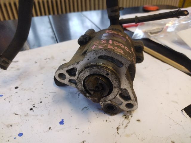 bontott TOYOTA RAV 4 Vákumpumpa