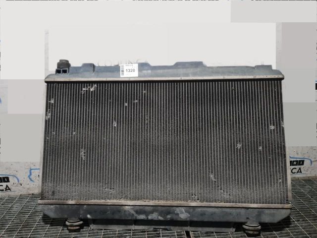 bontott TOYOTA RAV 4 Vízhűtő Radiátor (Klímás)