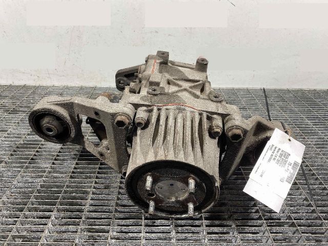 bontott TOYOTA RAV 4 Differenciálmű Tartó Bak