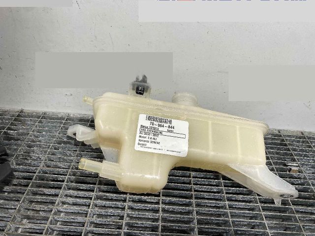 bontott TOYOTA RAV 4 Kiegyenlítő Tartály