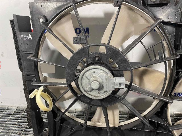 bontott TOYOTA RAV 4 Klímahűtő Ventilátor