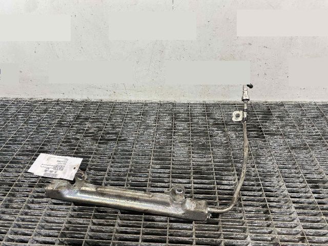 bontott TOYOTA RAV 4 Közösnyomócső