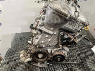 bontott TOYOTA RAV 4 Motor (Fűzött blokk hengerfejjel)