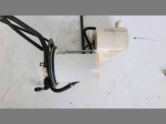 bontott TOYOTA RAV 4 Üzemanyag Szivattyú