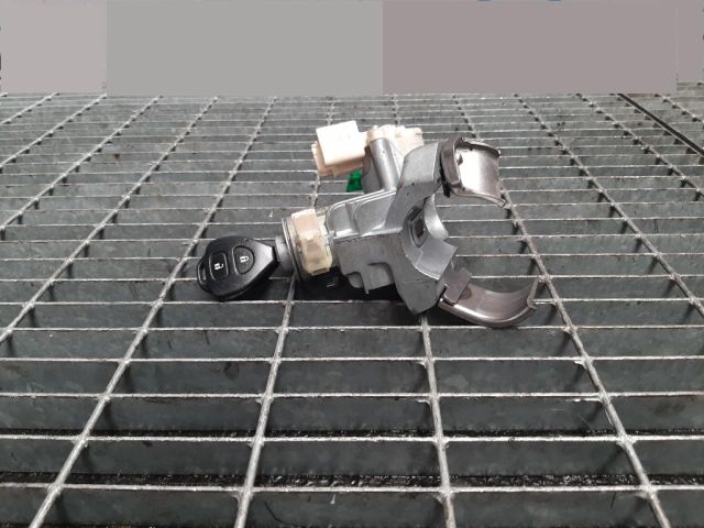 bontott TOYOTA RAV 4 Gyújtáskapcsoló