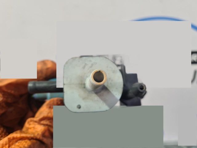 bontott TOYOTA RAV 4 Lefújószelep