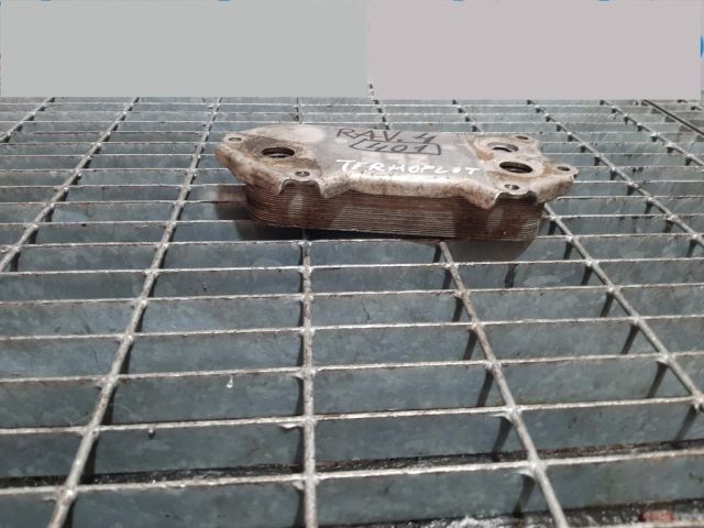 bontott TOYOTA RAV 4 Olajhűtő