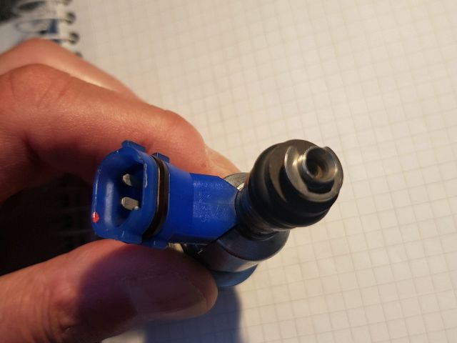 bontott TOYOTA RAV 4 Porlasztó (1 db)