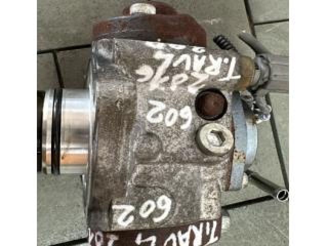 bontott TOYOTA RAV 4 Adagoló