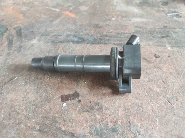 bontott TOYOTA RAV 4 Gyújtótrafó