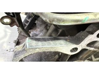 bontott TOYOTA RAV 4 Motor (Fűzött blokk hengerfejjel)