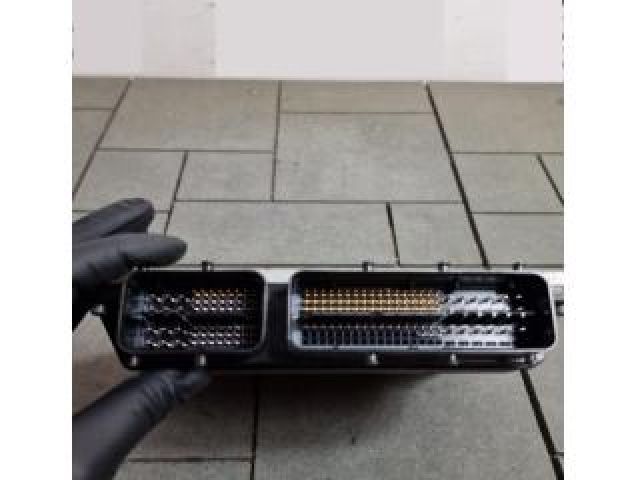 bontott TOYOTA RAV 4 Motorvezérlő