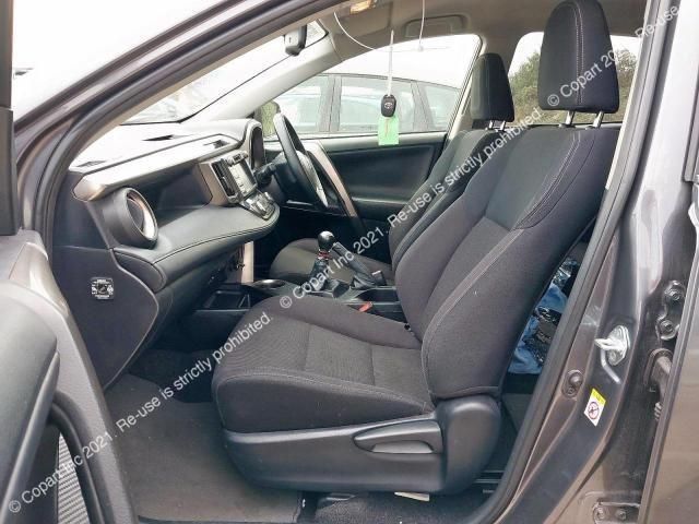 bontott TOYOTA RAV 4 Vízpumpa