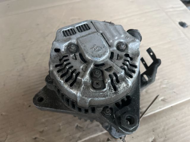 bontott TOYOTA RAV 4 Generátor