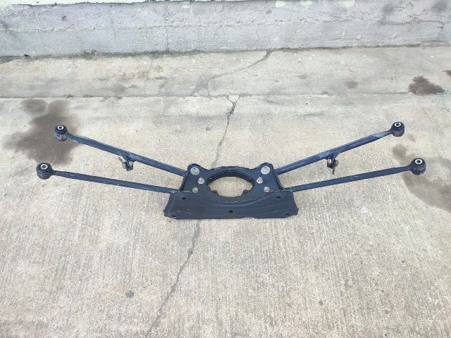 bontott TOYOTA RAV 4 Hátsó Bölcső