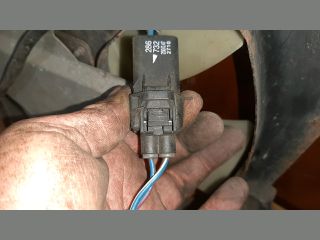 bontott TOYOTA RAV 4 Hűtőventilátor