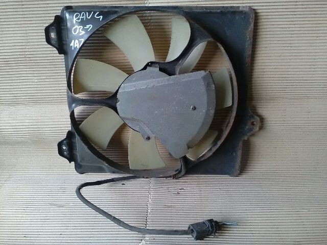 bontott TOYOTA RAV 4 Hűtőventilátor