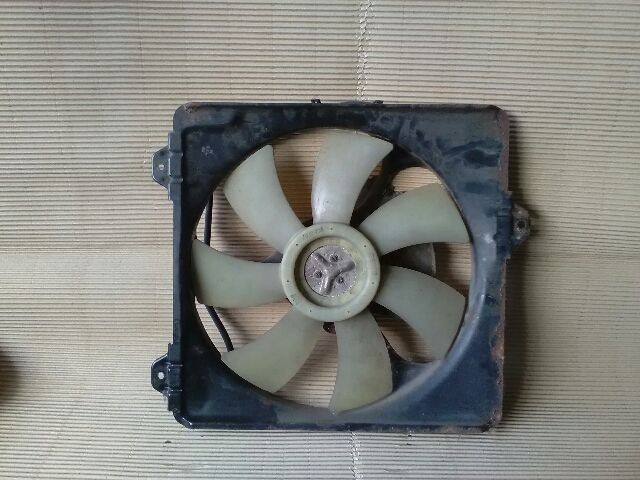 bontott TOYOTA RAV 4 Hűtőventilátor