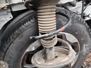 bontott TOYOTA RAV 4 Jobb első Gólyaláb (Lengécsillapító, Rugó)