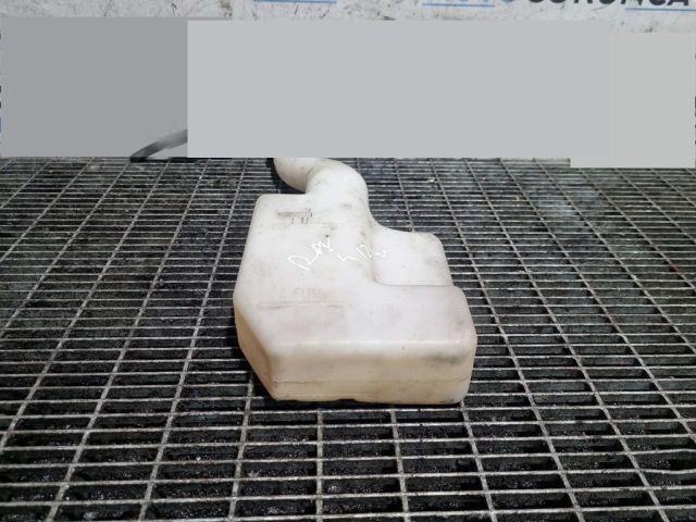 bontott TOYOTA RAV 4 Kiegyenlítő Tartály