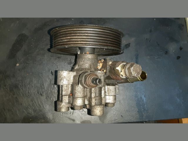 bontott TOYOTA RAV 4 Kormányszervó Motor (Hidraulikus)