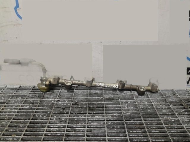 bontott TOYOTA RAV 4 Közösnyomócső