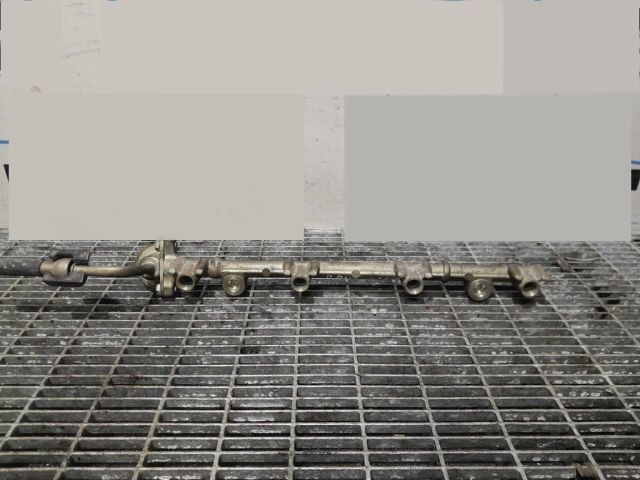 bontott TOYOTA RAV 4 Közösnyomócső