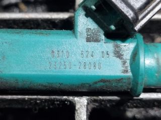 bontott TOYOTA RAV 4 Porlasztó (1 db)