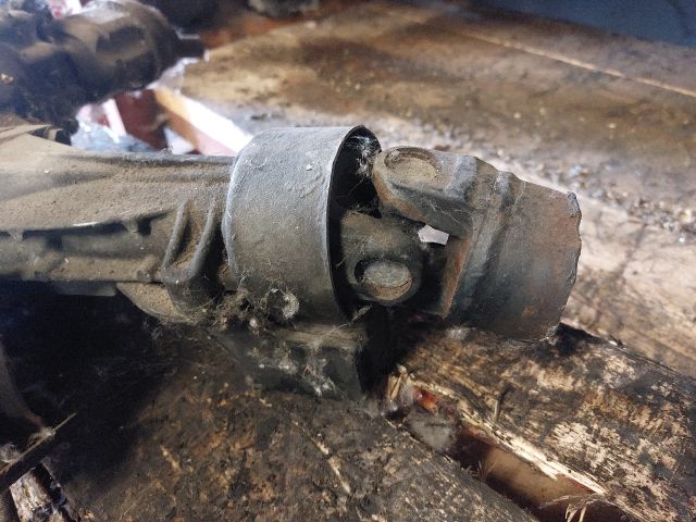 bontott TOYOTA RAV 4 Váltó (Mechanikus)