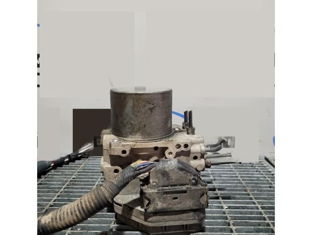 bontott TOYOTA RAV 4 ABS Kocka