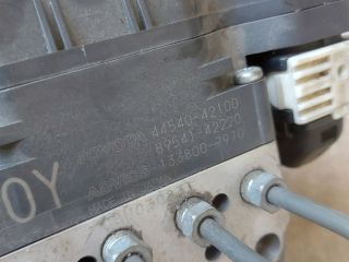 bontott TOYOTA RAV 4 ABS Kocka