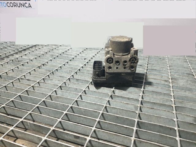 bontott TOYOTA RAV 4 ABS Kocka