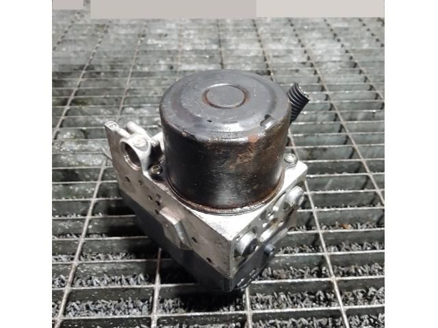 bontott TOYOTA RAV 4 ABS Kocka