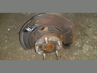 bontott TOYOTA RAV 4 Bal első Csonkállvány Kerékaggyal