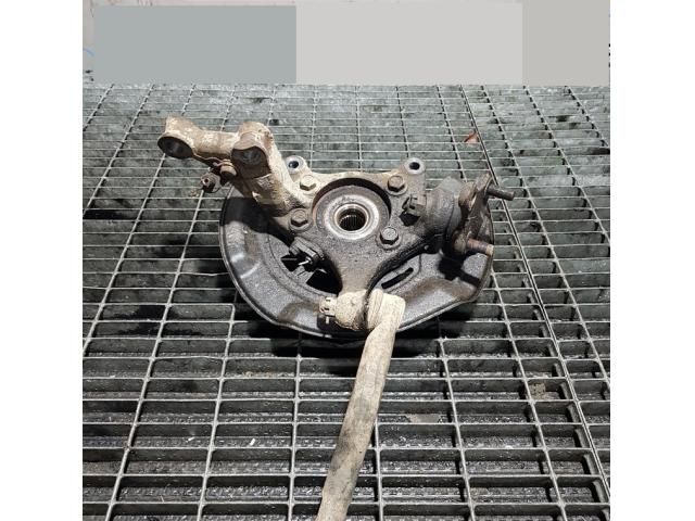 bontott TOYOTA RAV 4 Bal első Csonkállvány