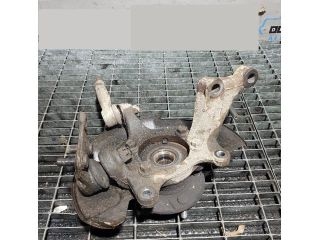 bontott TOYOTA RAV 4 Bal első Csonkállvány